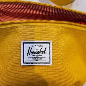 Herschel Hip/Waist/Belt Bag - Mustard Yellow